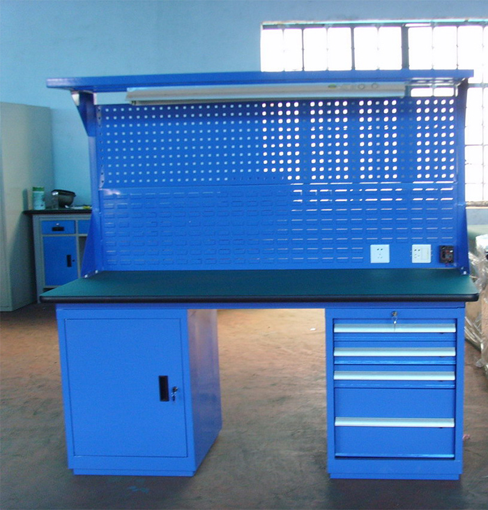 工作臺